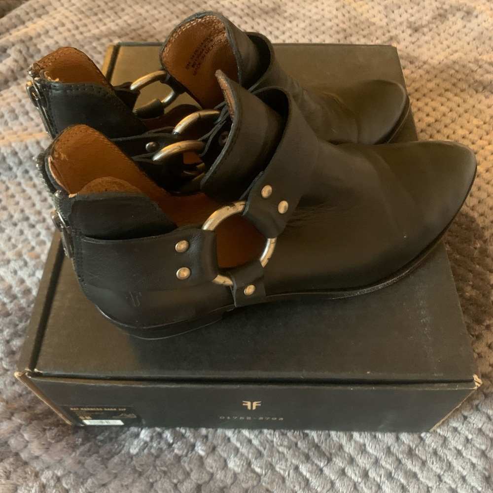 Frye “Ray Harness” Back Zip booties in black, Size 9